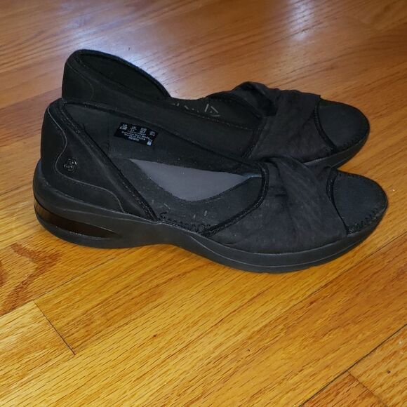 Bzees Remix Black Slip-On Shoes - Picture 1 of 8